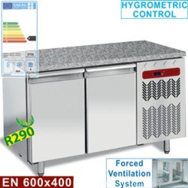 TP2B/HG-R2 (25) Konditorei-Bäckerei Tiefkühltisch mit Granitplatte, Umluft, 2 Türen EN 600x400, 345 Liter